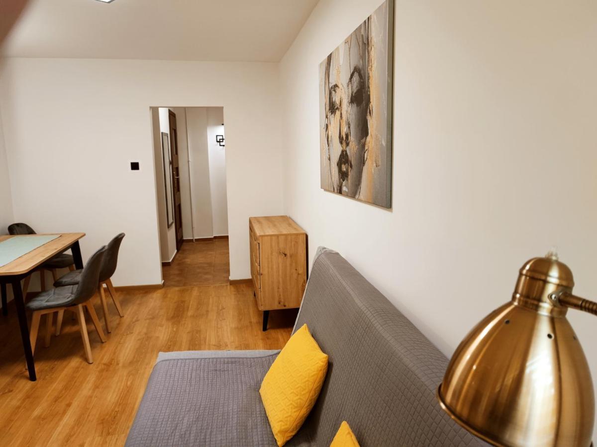 Zwierzyniecka Apartamenty Luna Bialystok Bagian luar foto
